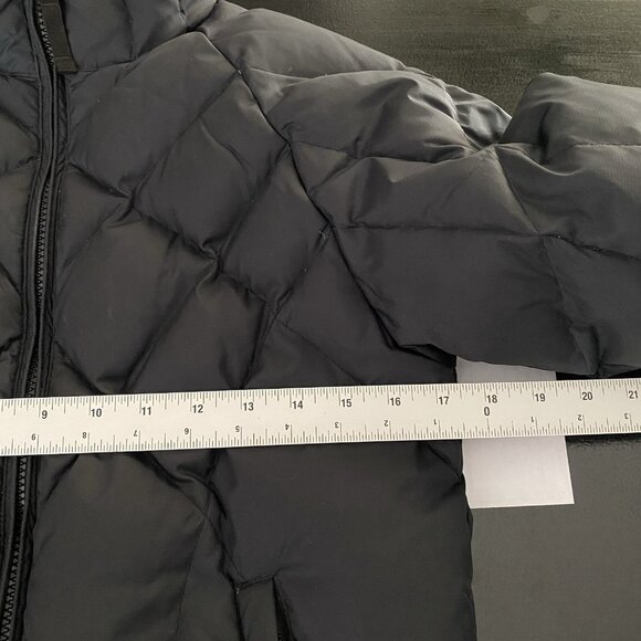 Cabela's 650 Fill Goose Down Puffer Jacket Size M Quilted Winter Coat Navy Black - Picture 11 of 13